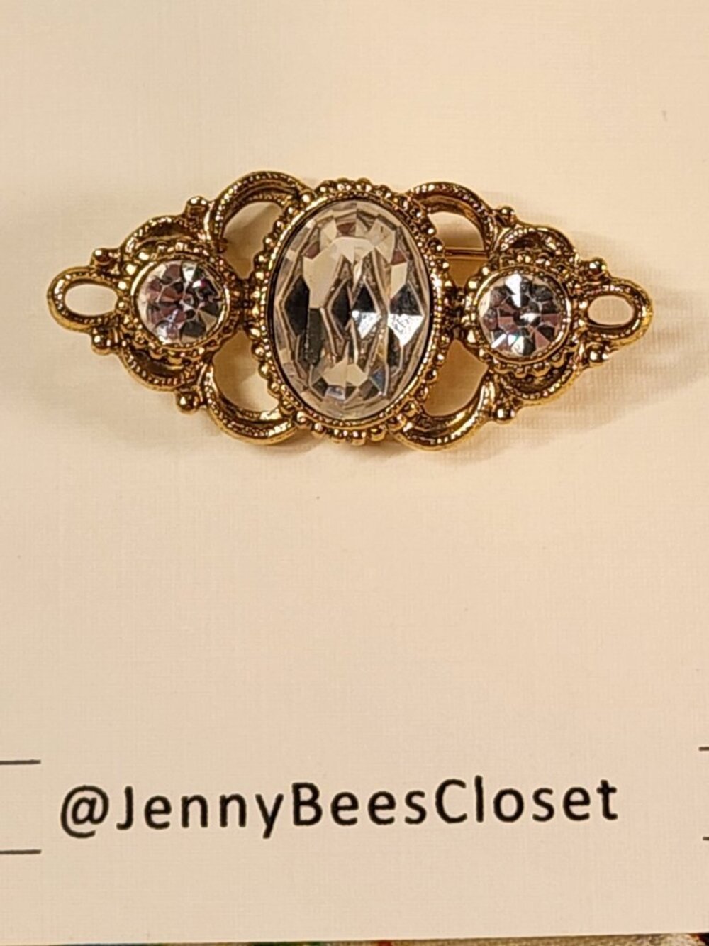 GORGEOUS 1928 Jewelry Company Gold-Tone Victorian Revival Bar Pin Brooch